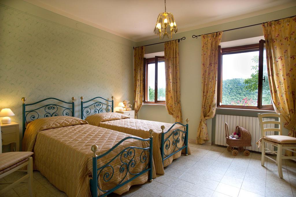 Agriturismo Podere Poggio Ai Cieli San Gimignano Cameră foto